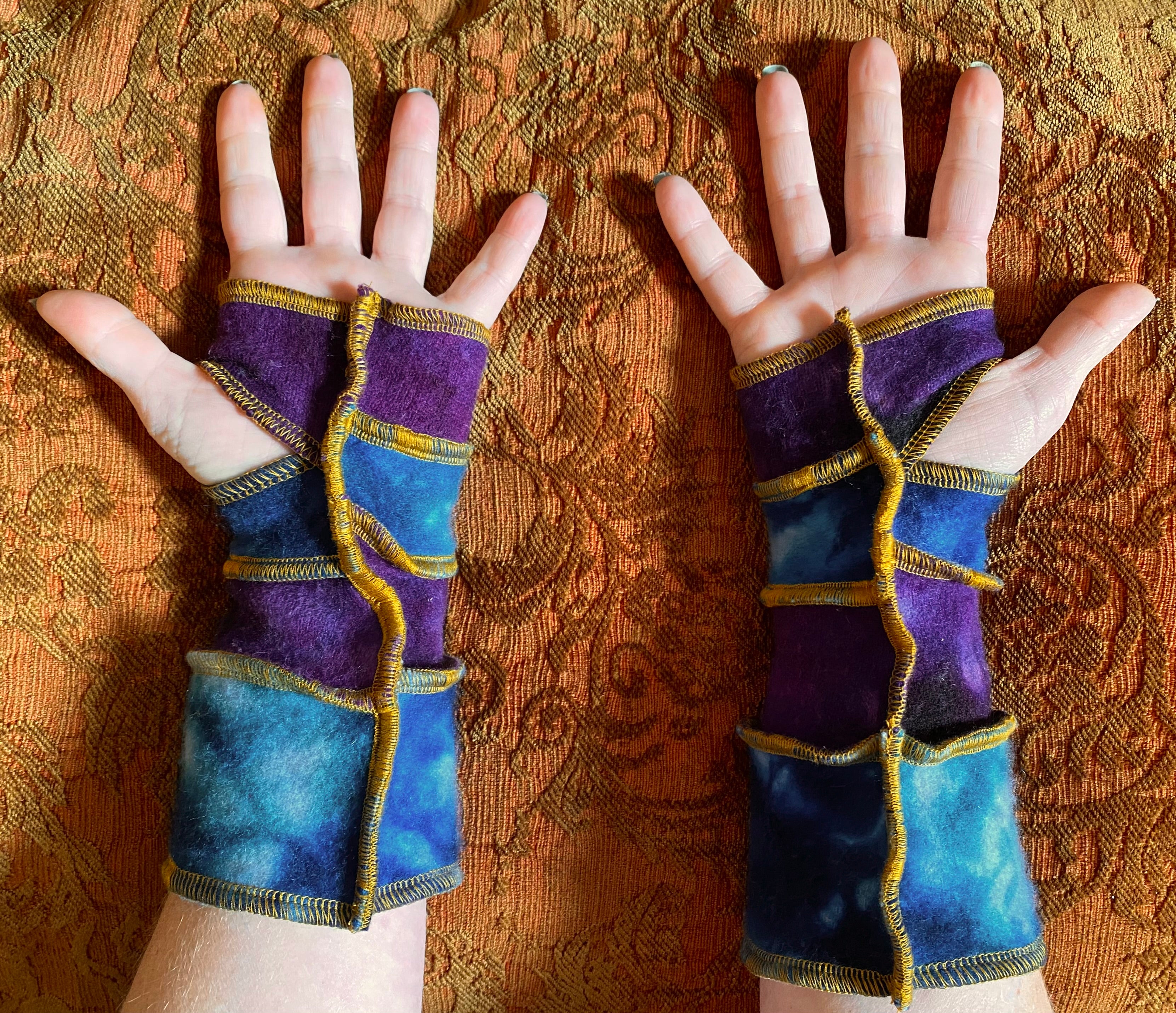 Marbled purples and blues cashmere armwarmers with gold thread accents