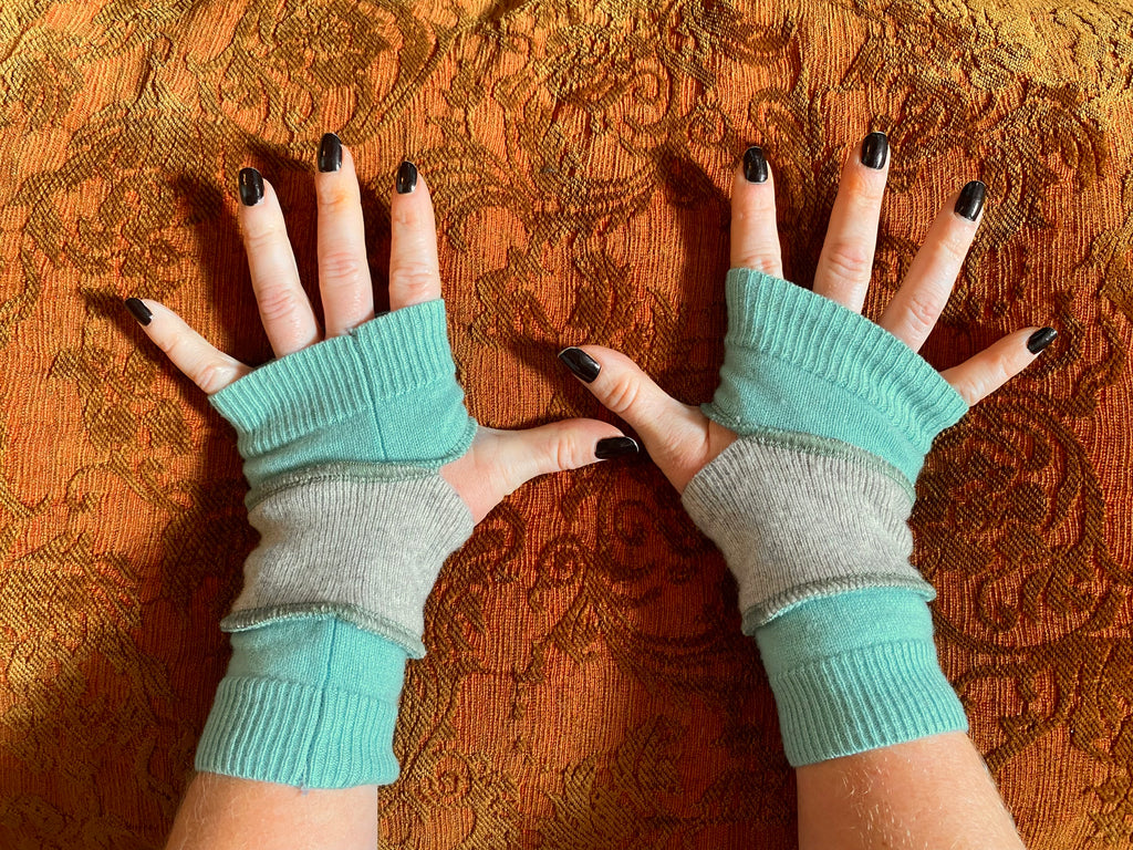 Light teal and gray cashmere armwarmers